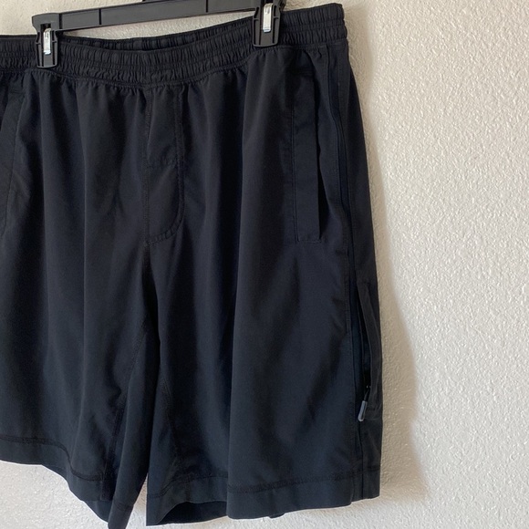 LULULEMON mens shorts with liner xxl - Picture 3 of 8